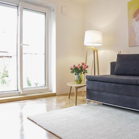 Bright Apartment Ljubljana Extérieur photo