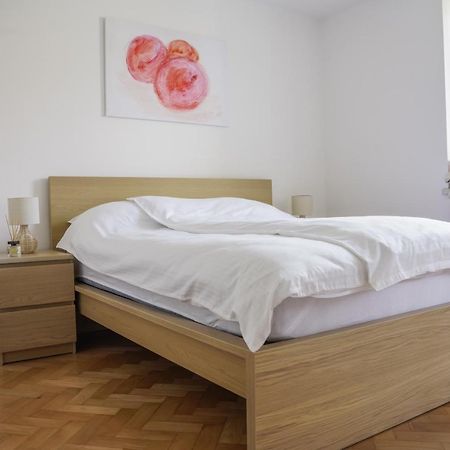 Bright Apartment Ljubljana Extérieur photo
