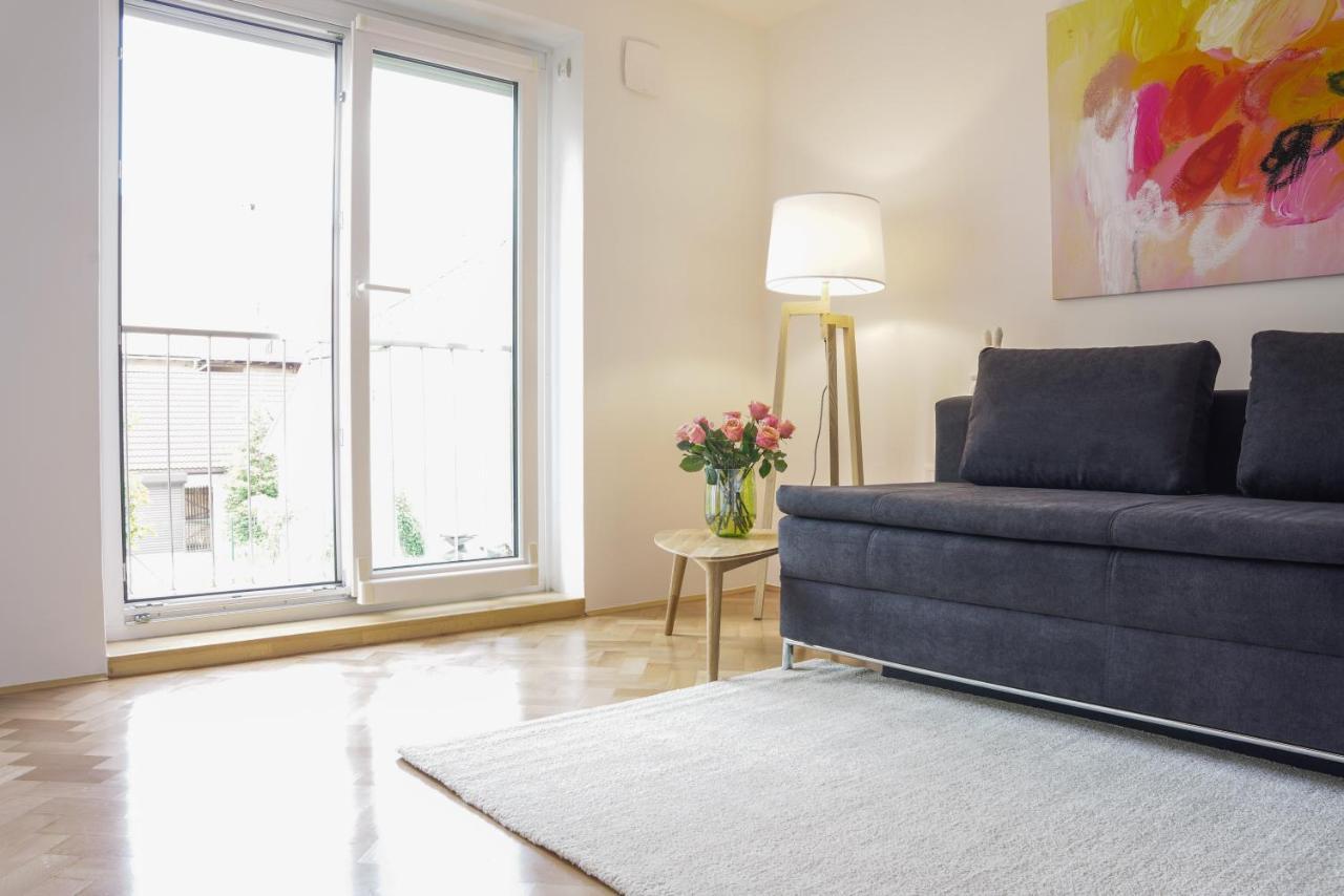 Bright Apartment Ljubljana Extérieur photo
